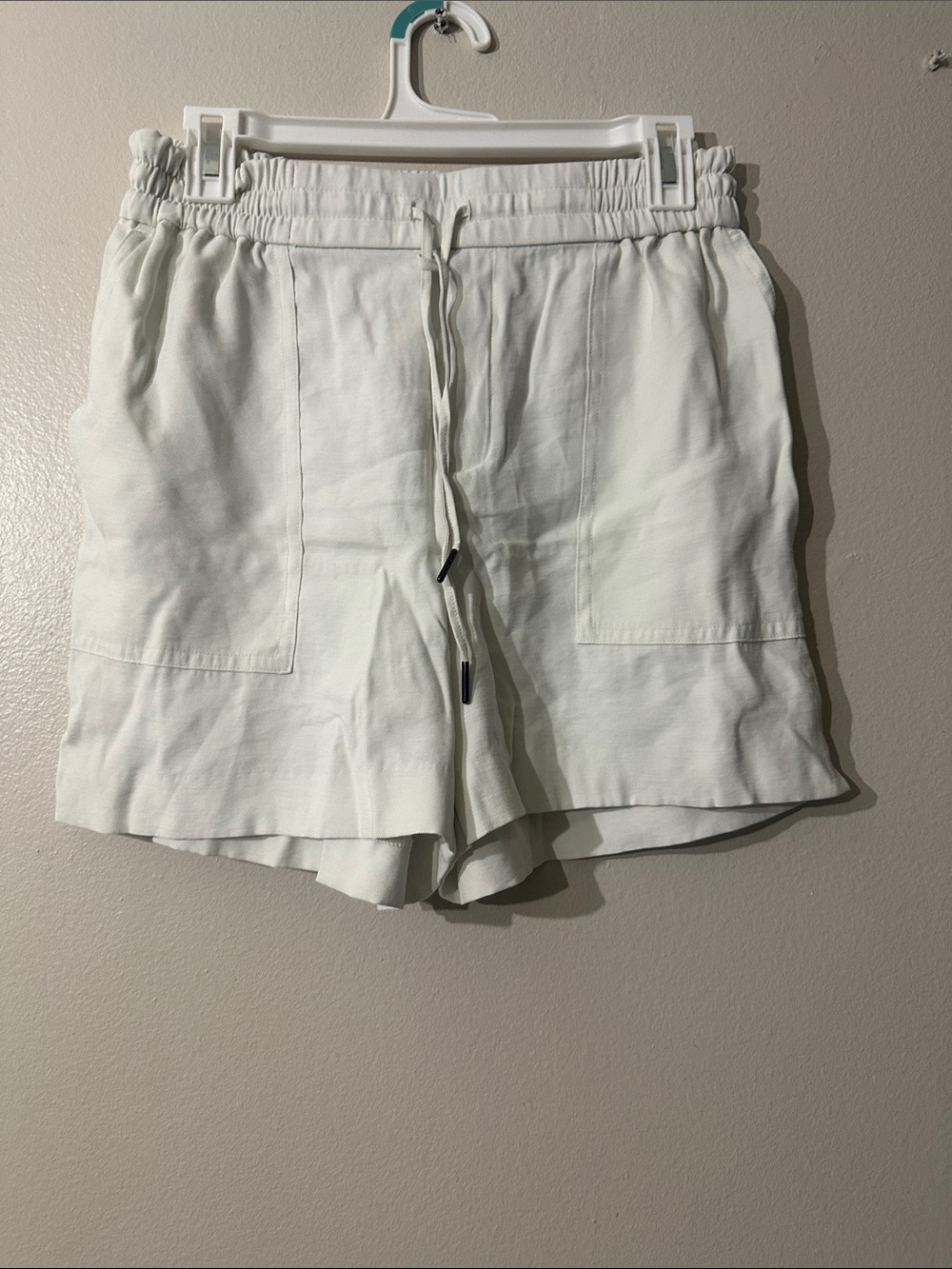 Kersh Women's Cream Drawstring Linen-Blend Shorts Sz S